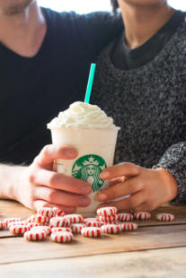 candy-cane-frappuccino